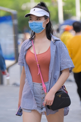 【红石赛帖】性感牛仔热裤美女