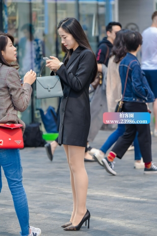 好身材高跟美女