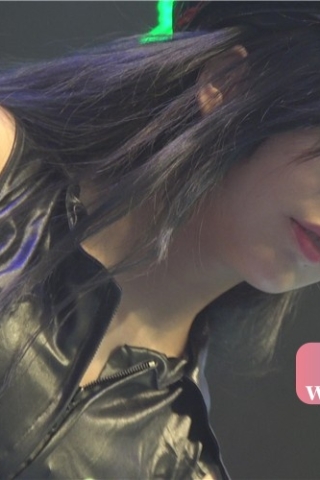 查看完整内容：4k-黑皮衣皮裤清纯cosplay玩枪的女孩60136（视频版） - 共8张图片