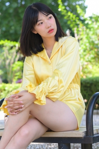 遛狗女孩【原图+视频】