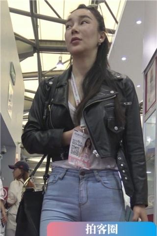 超级紧身蓝牛美腿圆臀皮衣美女姐姐 [3.40 GB]（视频版）