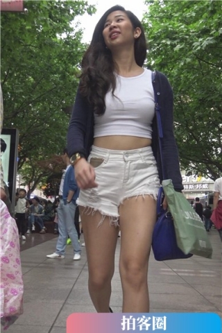查看完整内容：4k-街拍高腰白短热裤美腿女神姐姐 [2.50 GB]（视频版） - 共8张图片