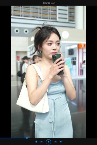 性感露背长裙美女【原图➕视频】（完整版）