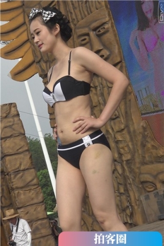 查看完整内容：4k-超漂亮的两位泳装MM，都是丰满型的。（视频版） - 共14张图片