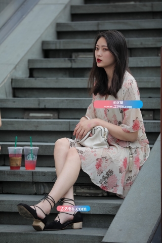 【凯恩赛帖】清新美丽的花裙女孩