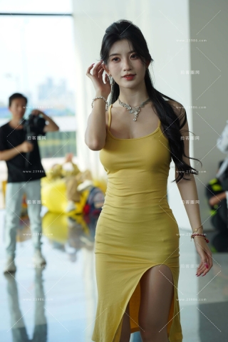 黄色吊带裙网红美女  bb酱（完整版）