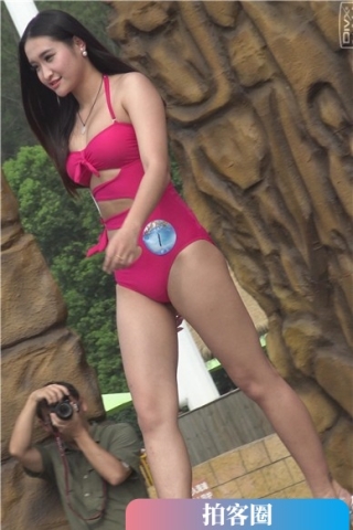 查看完整内容：4k-性感长腿红色连体比基尼泳装MM（视频版） - 共10张图片