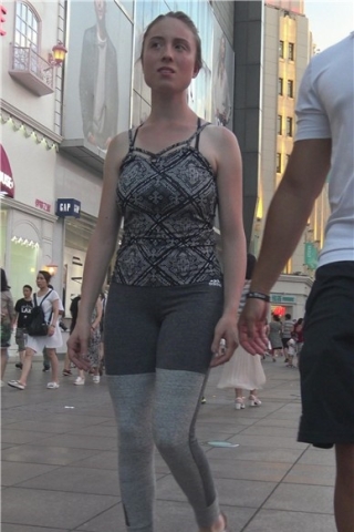 查看完整内容：4k-极品紧身弹力裤圆臀西洋妞 [1.88 GB]（视频版） - 共8张图片