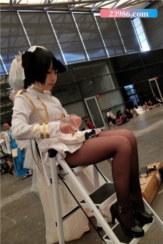 查看完整内容：展会的角色扮演黑丝女孩 [697 MB/mp4]（视频版） - 共6张图片