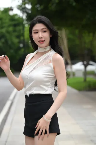 热裤美腿女神（完整版）