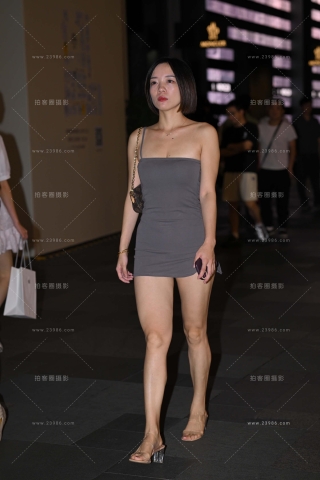 抹胸超短裙朲槭少f