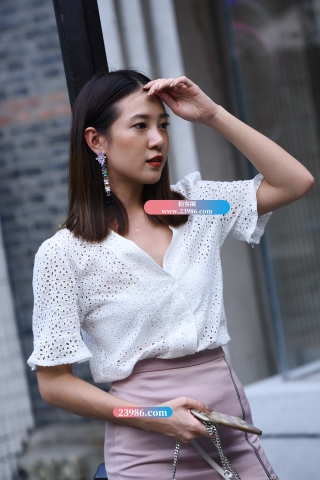 【咔喳赛贴】粉色短裙