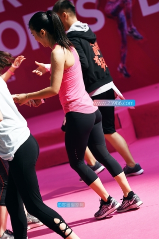 查看完整内容：广场健身 - 共22张图片