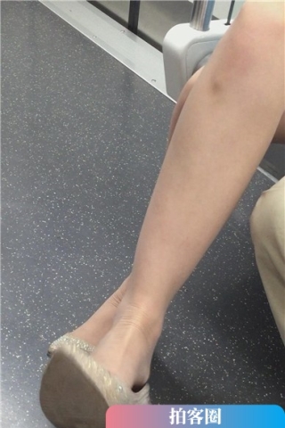 金色高跟鞋少妇挑些功夫绝对超乎你的想象（视频版）