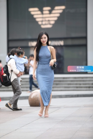 街拍性感修身裙女神