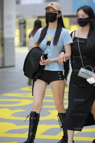 【玻璃街拍】黑色热裤（城市版）（完整版）