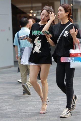 气质的美腿高跟小姐姐