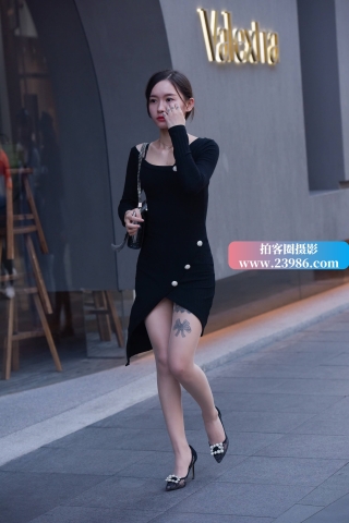 黑裙美女【原图+视频】