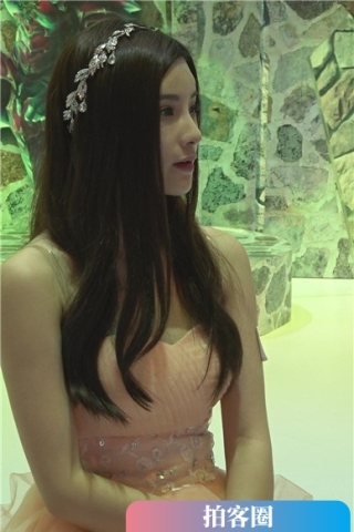 查看完整内容：超级甜美萝莉公主裙丰满小美女60169（视频版） - 共8张图片