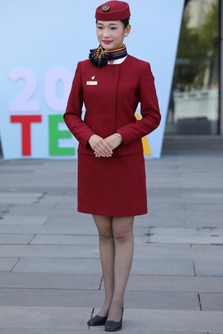 国航空姐灰丝端庄优雅在主持活动（完整版）