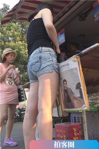 查看完整内容：4k-身材火辣性感圆臀牛仔热裤的美女 [3.96 GB]（视频版） - 共10张图片