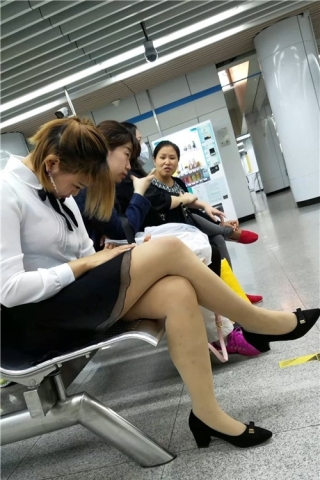 白衬衫，丝袜姑娘（视频版）
