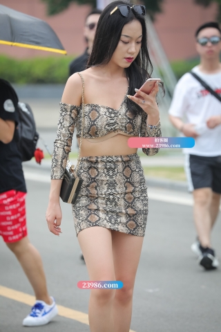 【凯恩赛帖】音乐节偶遇性感蛇蝎美人儿