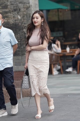 喜欢这样的女人味（城市版）