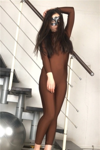 查看完整内容：秀工作室心心紧身连体衣美女热舞 [243 MB]（视频版） - 共8张图片