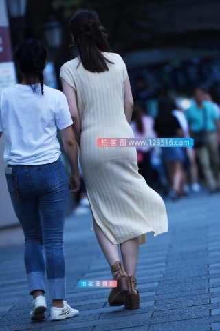 【咔喳赛贴】米色长裙