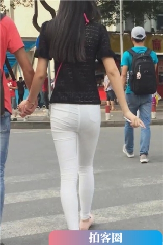 查看完整内容：超长跟拍视频，透明白裤小美女跟小男友压马路。[1.26 GB]（视频版） - 共10张图片