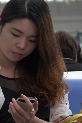 查看完整内容：4K - 美腿小姐姐 [1.63 GB/MP4] （视频版） - 共8张图片