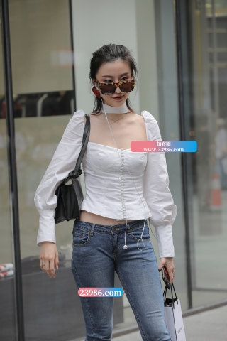 【视觉冲击赛贴】性感，紧牛，美女