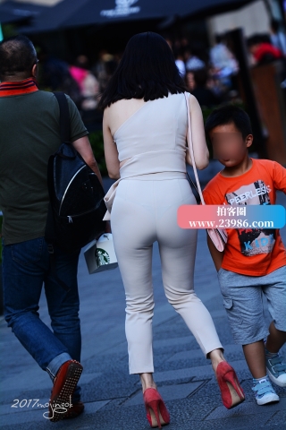 咔喳赛25 柔软轻薄贴身的长裤