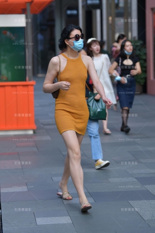 【视觉冲击赛贴】性感黄裙子