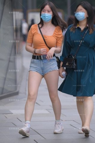 【红石赛帖】性感热裤美女