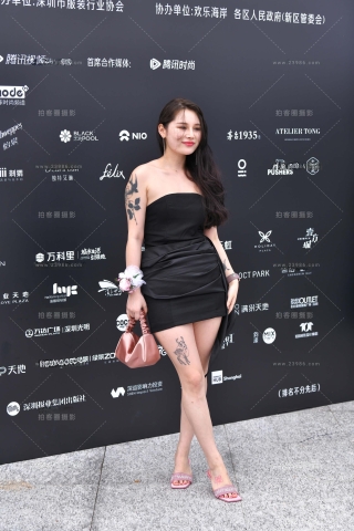 粉色高跟鞋轻熟少f