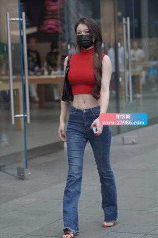 ★街拍红衣牛仔长裤小姐姐★（完整版）