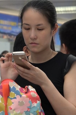 查看完整内容：4K - 没脚丫凉鞋少妇 [1.07 GB/mp4] （视频版） - 共10张图片