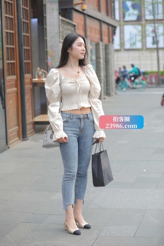 搭讪街拍牛仔裤气质美女（完整版）