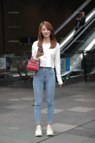 【凯恩赛贴】文静漂亮的牛仔裤女孩（城市版）（完整版）