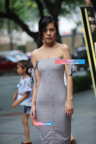 【视觉冲击赛帖】性感晚装，紧致包臀裙